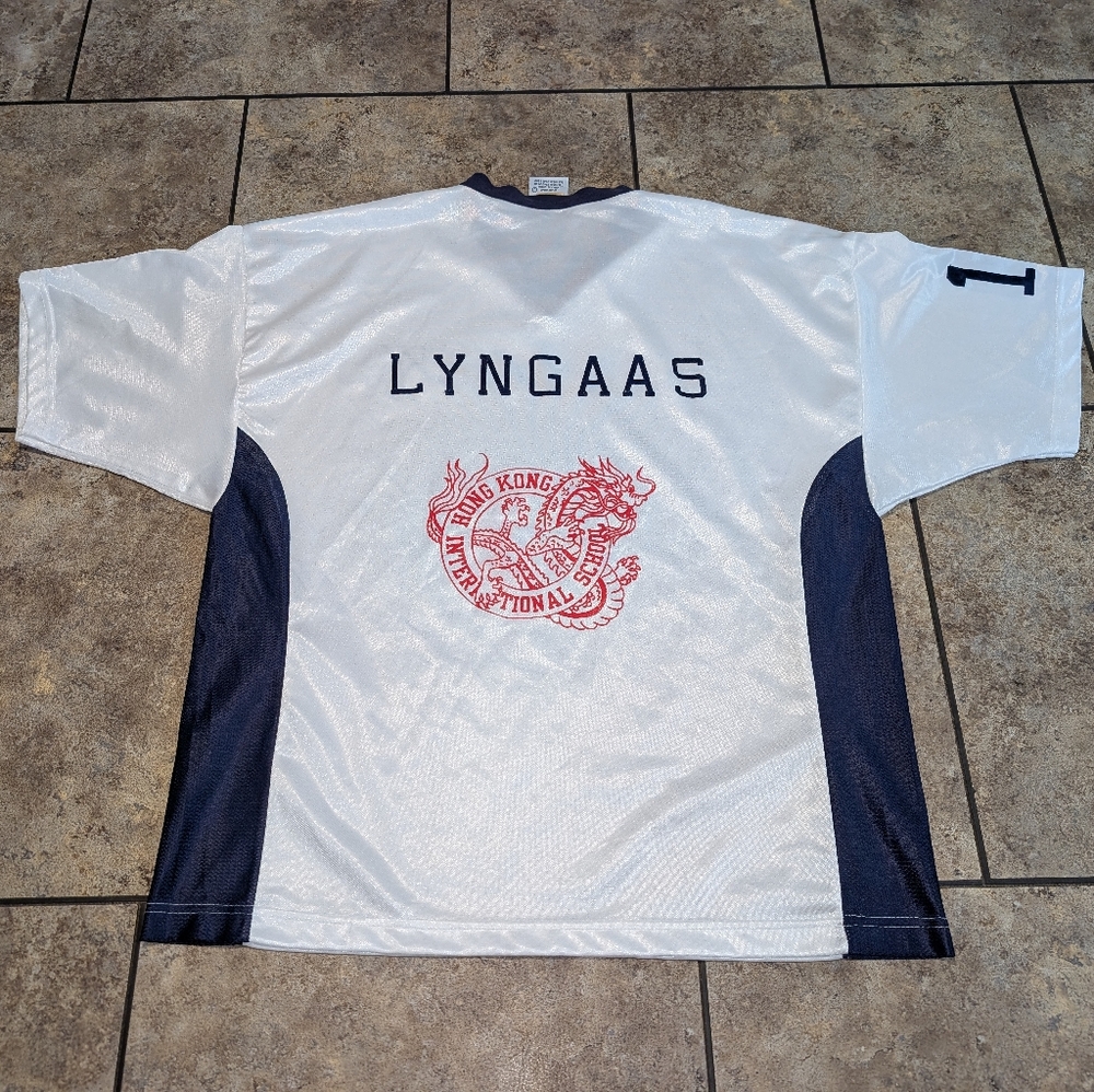 Hong Kong International School Soccer Jersey Men's Large